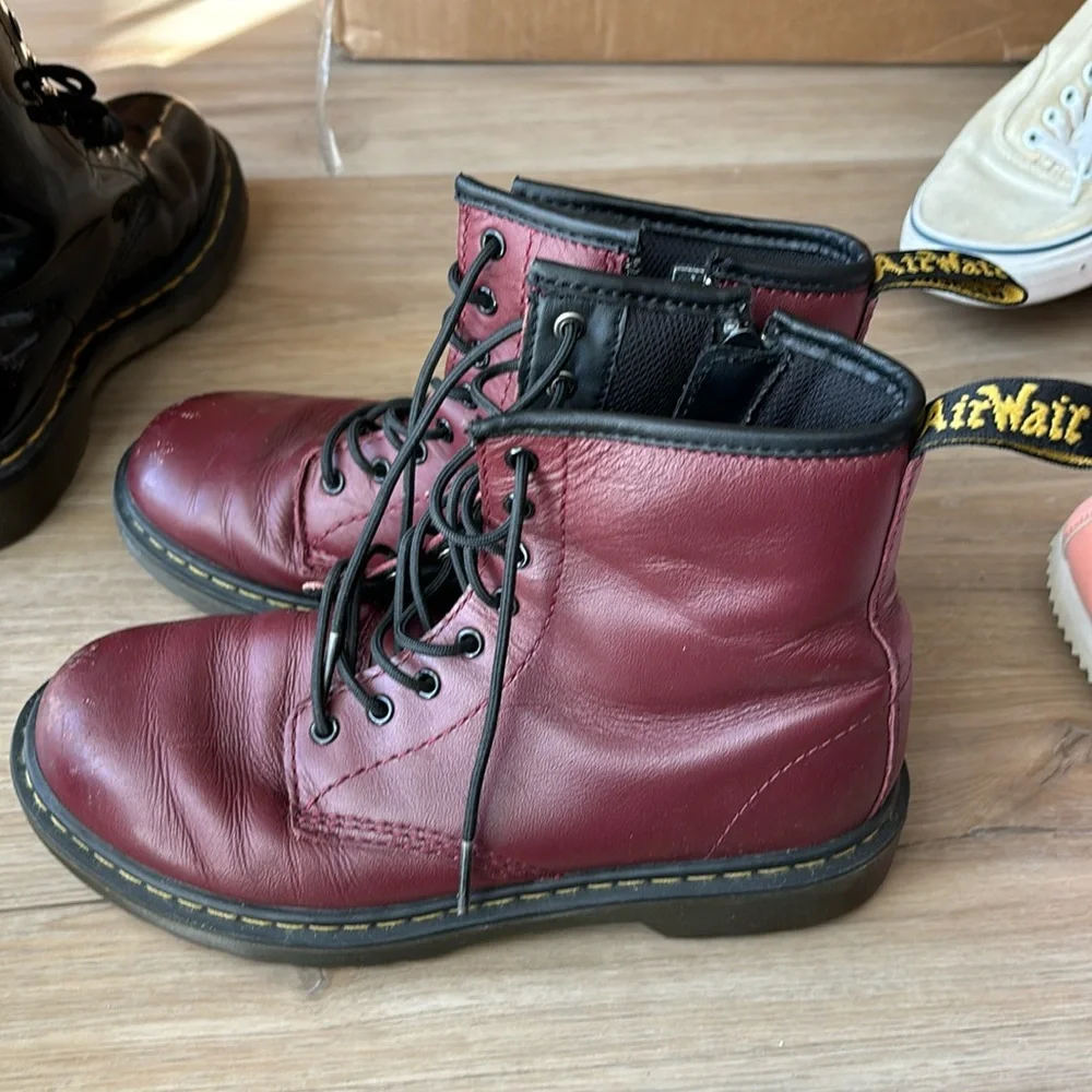 Dr Martens - Picture 1 of 4